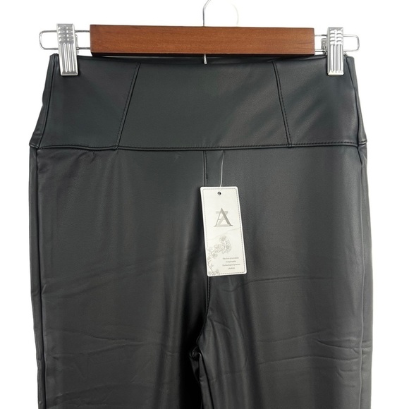 𝅺az, FAUX‎ LEATHER BLACK LEGGINGS, NEW WITH TAGS - Picture 2 of 7